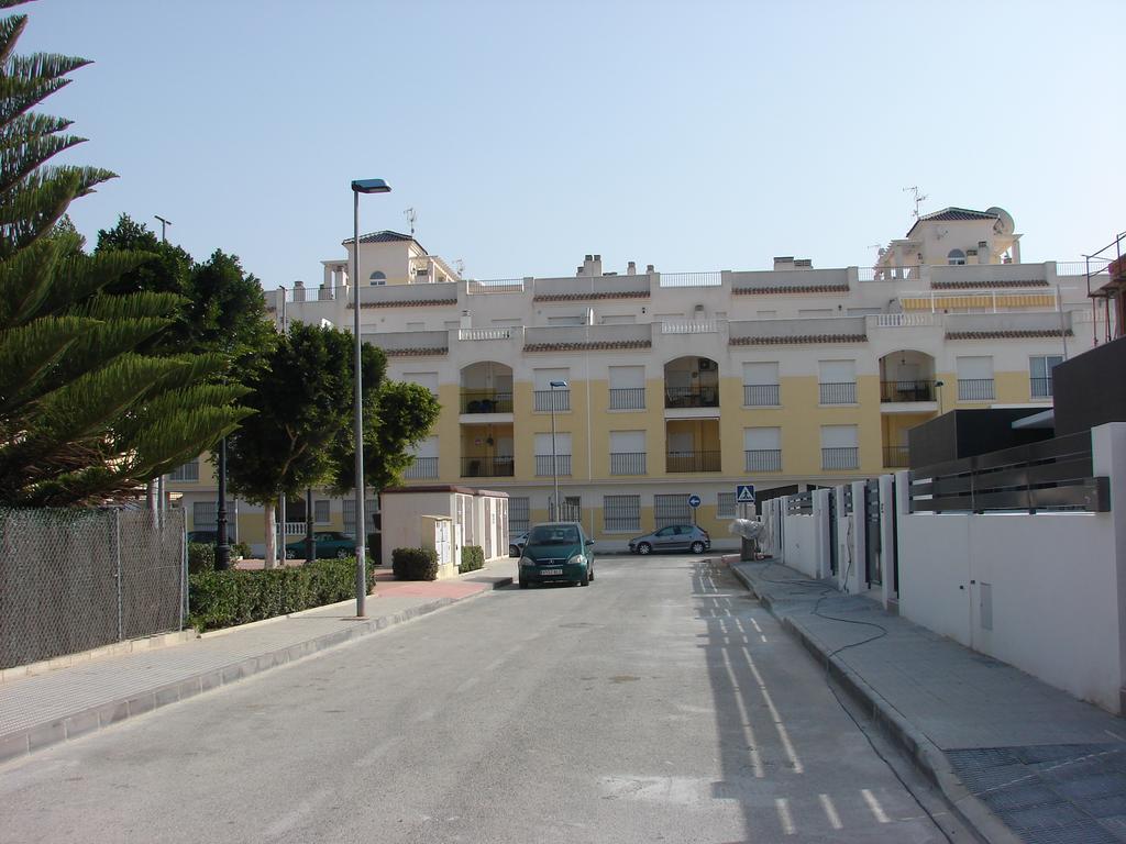 Apartamento Formentera Lägenhet Formentera de Segura Exteriör bild